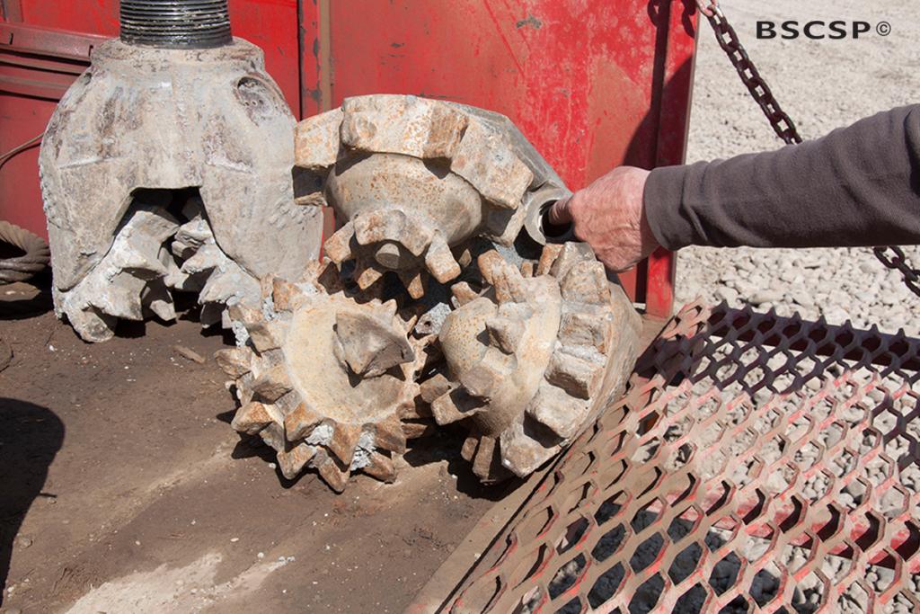 <br />Two different wells were drilled for the <a href="/kevin_dome" target="blank">Kevin Dome Carbon Storage Project</a>.  The first well reached a depth of 4,700 ft. and the second well reached a depth of 3,800 ft.